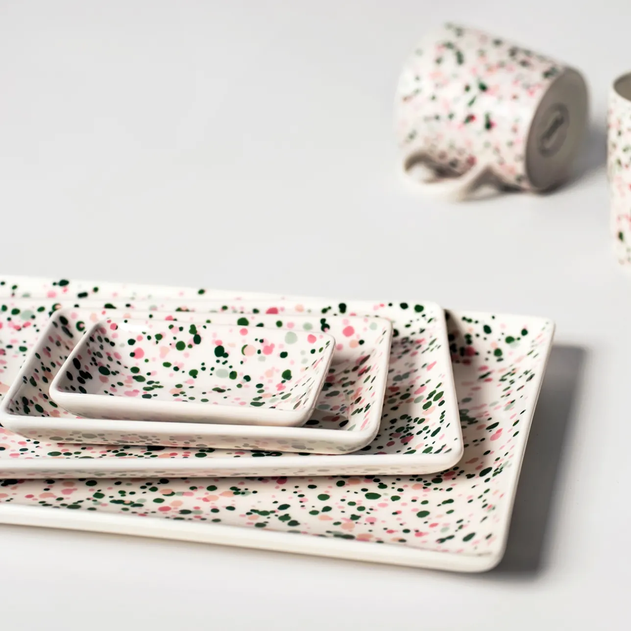 Tallrikar*IITTALA A7 tallrik 7x10cm Helle rosa-grön Helle rosa-grön