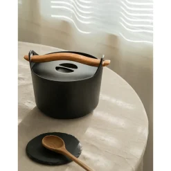 Grytor*IITTALA Gjutjärnsgryta 3,0l