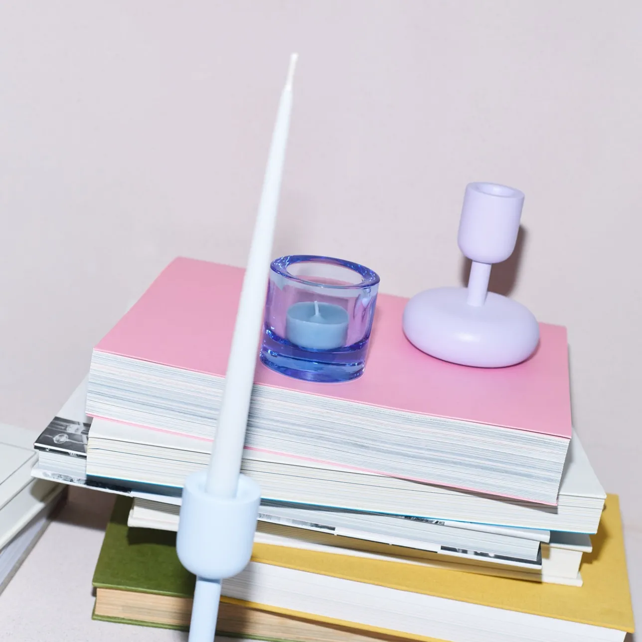 Ljusstakar*IITTALA Ljustake 107mm Ljus lila