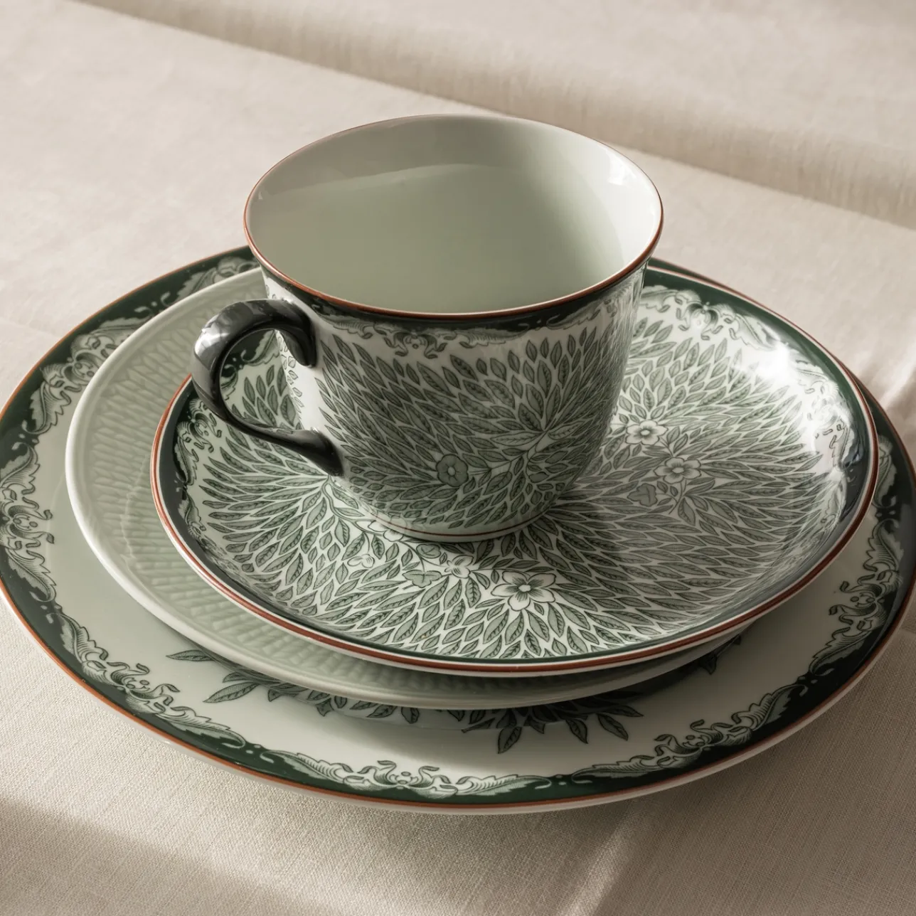 Muggar Och Koppar|Tallrikar*IITTALA Mug 40+plate 20 grön 2pc