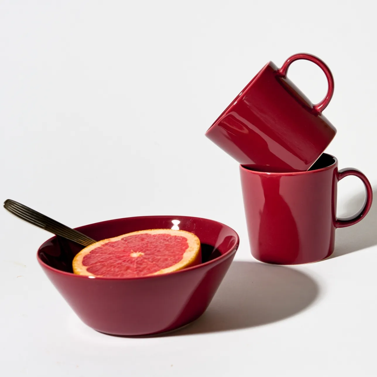 Muggar Och Koppar*IITTALA Mugg 0,3 L körsbär