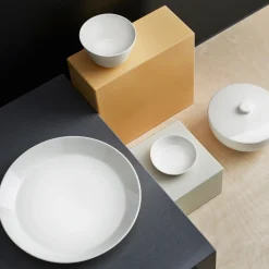 Skålar|Serveringsfat*IITTALA Skål med lock 0,8l vit