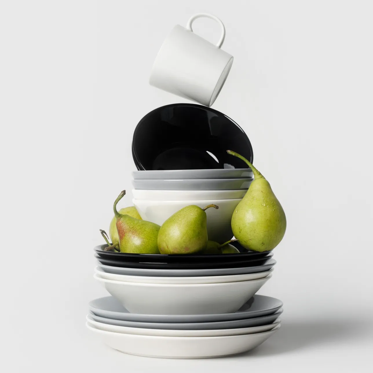 Tallrikar*IITTALA Tallrik djup 21cm Svart